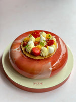 Load image into Gallery viewer, Sohshang Berry &amp; Milk Chocolate Entremet
